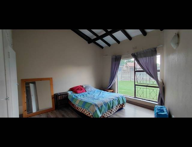 3 BEDROOM FREESTANDING TO LET IN ROODEKOP
